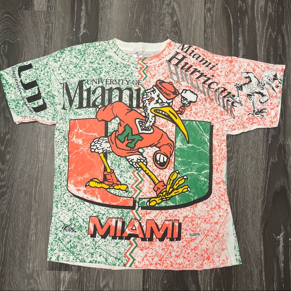 RARE Vintage Full Wrap Around Graphic Single Stitch Miami Hurricanes T-shirt EUC